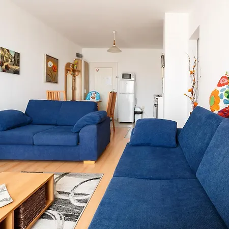 Deluxe Sea View - Family Friendly