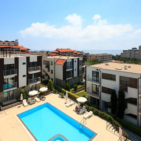 Апартамент Deluxe Sea View - Family Friendly Слънчев бряг